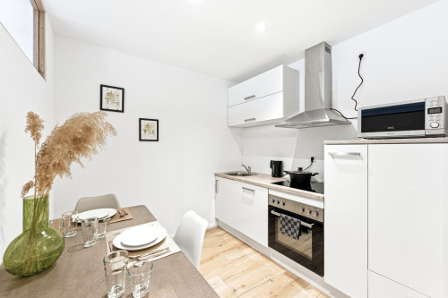 Modernised City & Work Apartment Heilbronn - Gallery - 10