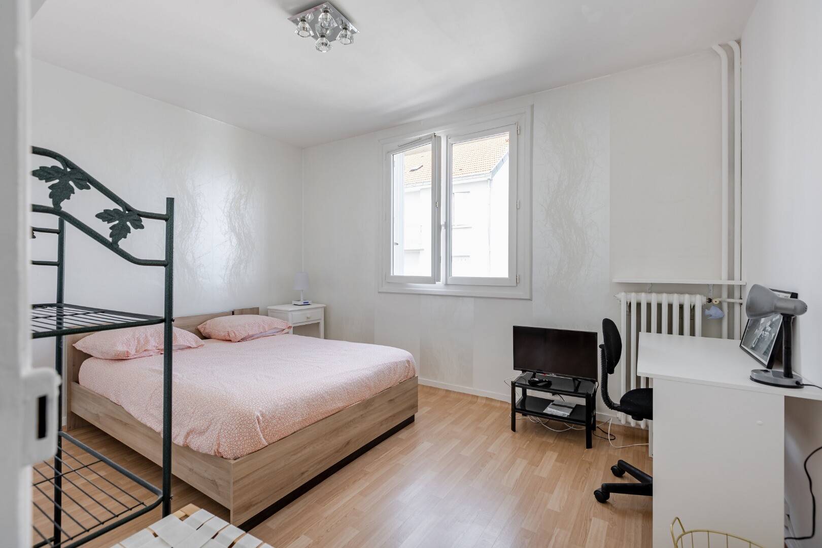  Room 1  -  57m² Private room in a flatshare for 3 people  - Gallery -  5