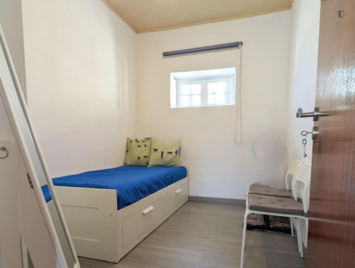 Lovely 2 Bedroom House close to Coimbra-B Train Station - Gallery - 5