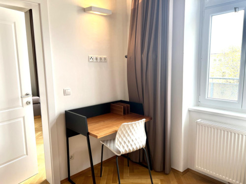 Comfortable 1-bedroom flat in the Ottakring district