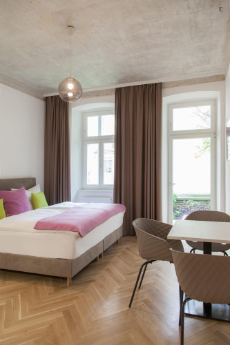 Neat 1 bedroom apartment near Ottakring station