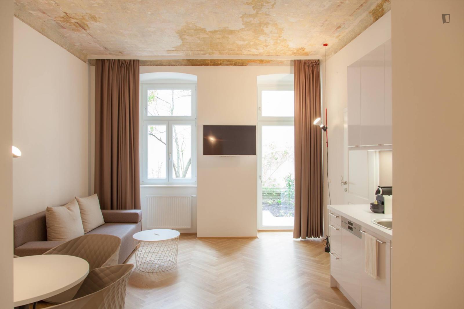  Modern 1 Bedroom Apartment Near Ottakring Train Station  -  Modern 1 bedroom apartment near Ottakring train station  - Gallery -  1
