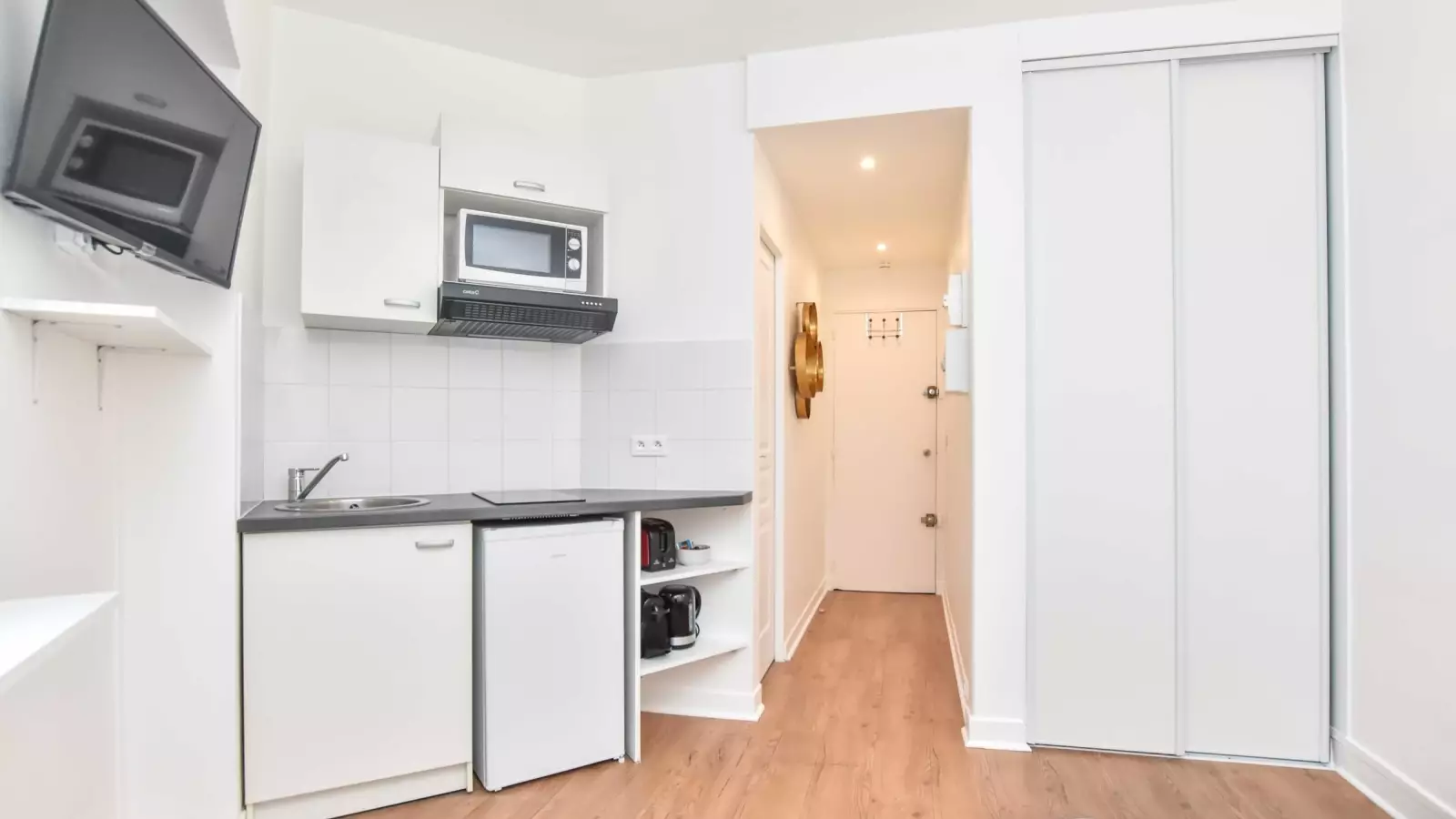  Studio  -  Studio apartment for rent in 18Ème Arrondissement  - Gallery -  4