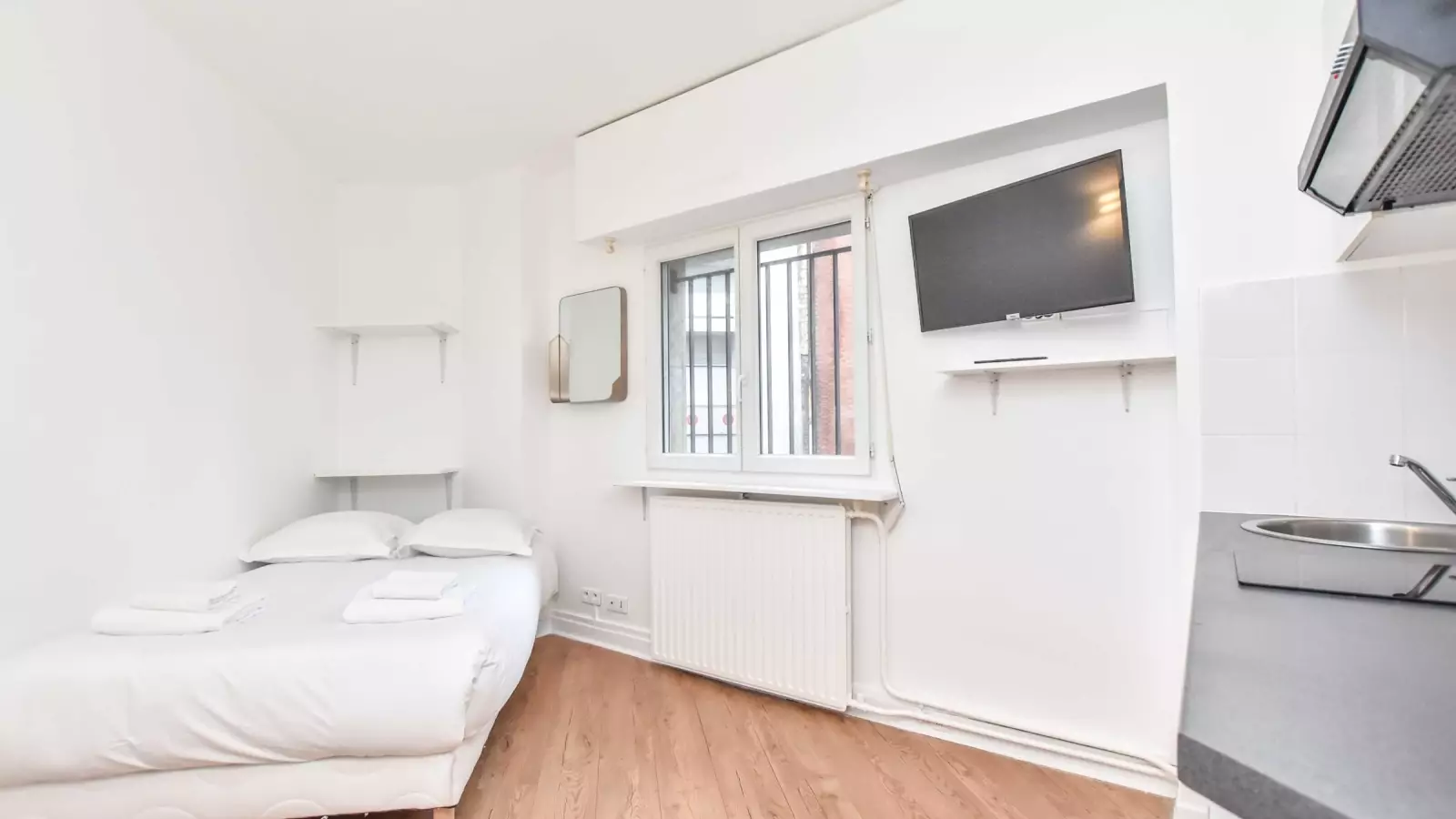  Studio  -  Studio apartment for rent in 18Ème Arrondissement  - Gallery -  5