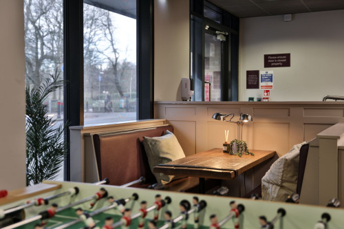  Classic Smaller 2 Bed Apartment - Shared Bathroom  -  Claremont Place  - Gallery -  1