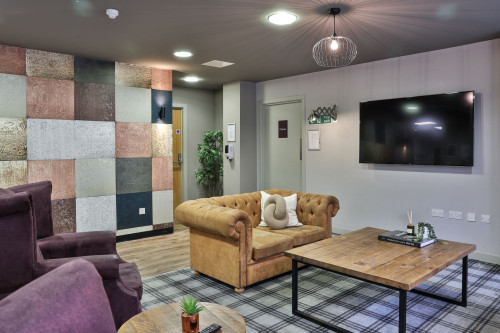 Claremont House - Gallery - 22