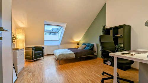 Augustenstraße, Munich
