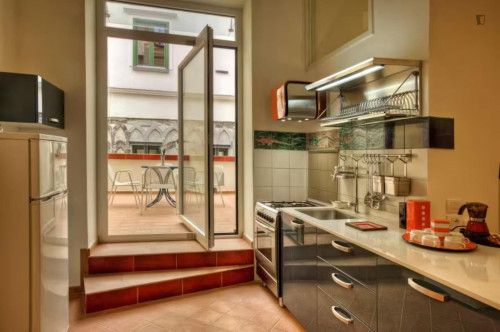 Lovely Bedroom in a Shared Apartment in the Heart of Salerno - Gallery - 14
