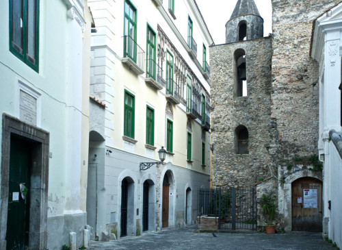 Lovely Bedroom in a Shared Apartment in the Heart of Salerno