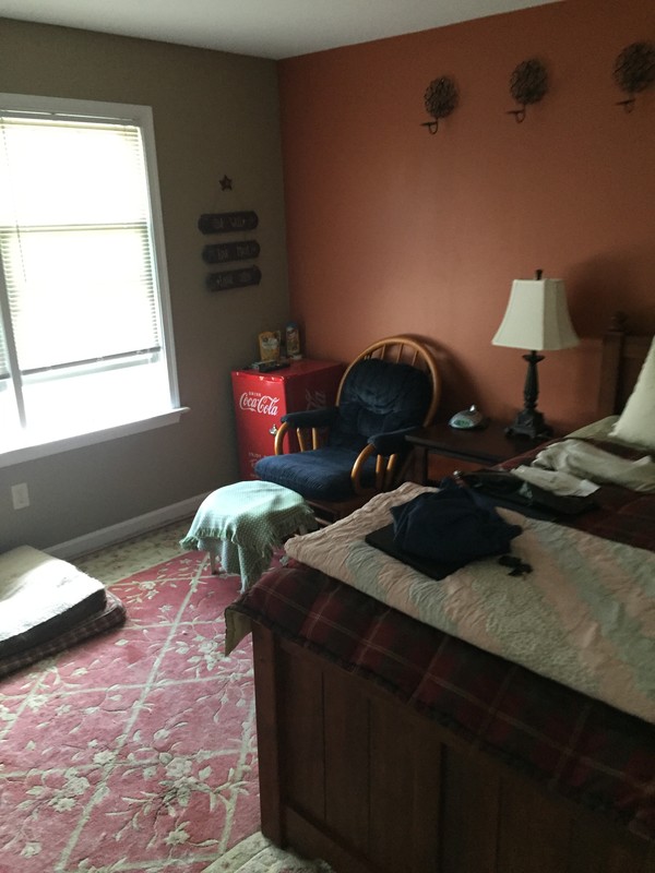 Room 1 / Upstairs(Single Bed) - 1