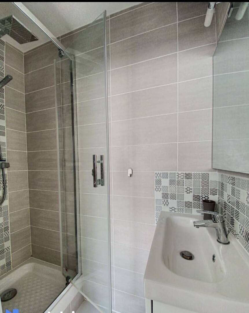  Room 4  -  81m² Private room in a flatshare for 4 people  - Gallery -  3