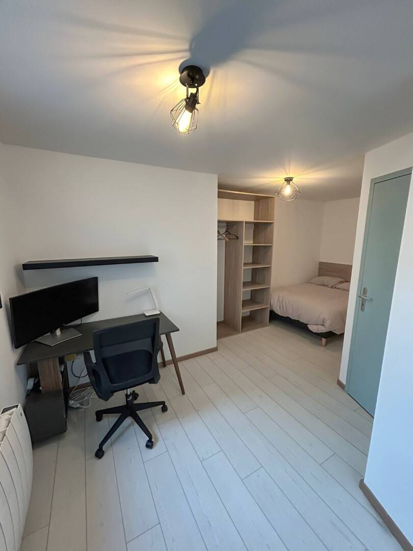  Room 1  -  170m² Private room in a flatshare for 7 people  - Gallery -  2