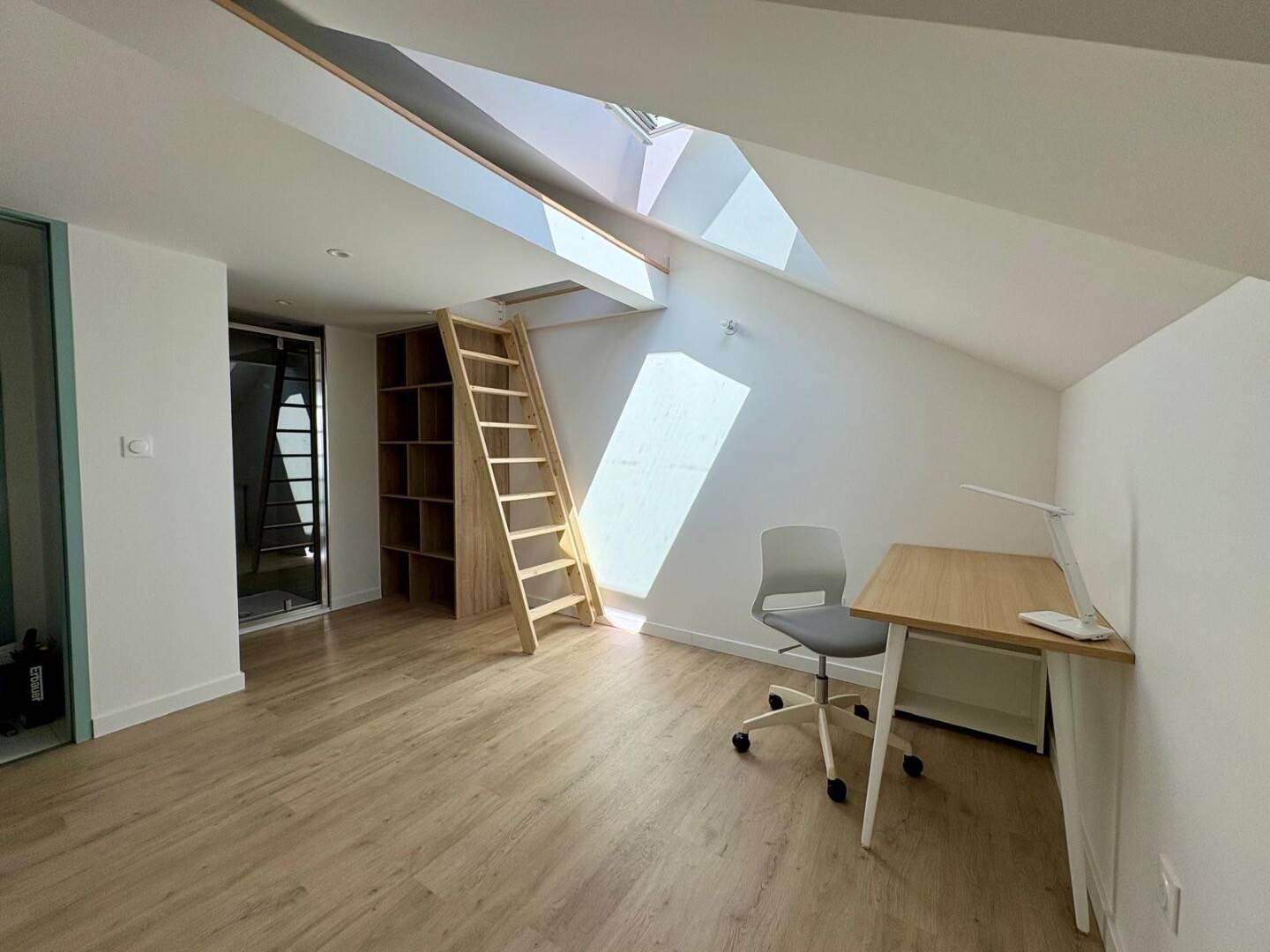  Room 7  -  170m² Private room in a flatshare for 7 people  - Gallery -  2