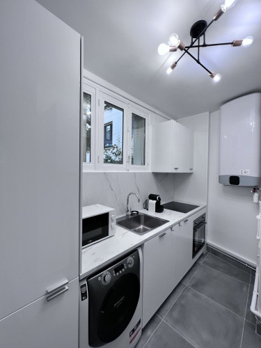 Spacious and Modern Apartment - Rue Gallieni, Boulogne-Billancourt