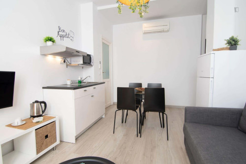 Apartment in Calle Frailes, Granada with 1 bedroom - Gallery - 7