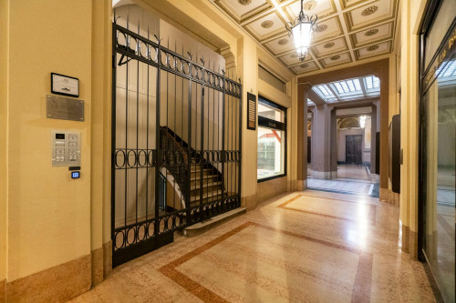 Via Francesco Rizzoli, Bologna