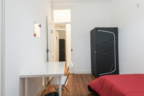 Comfy single bedroom near ISCTE - Instituto Universitário de Lisboa - Gallery - 19
