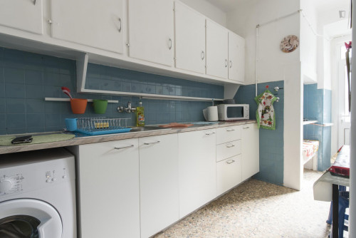 Comfy single bedroom near ISCTE - Instituto Universitário de Lisboa - Gallery - 17
