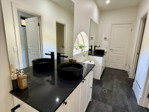 Private Ensuite - Studio Space - Gallery - 5