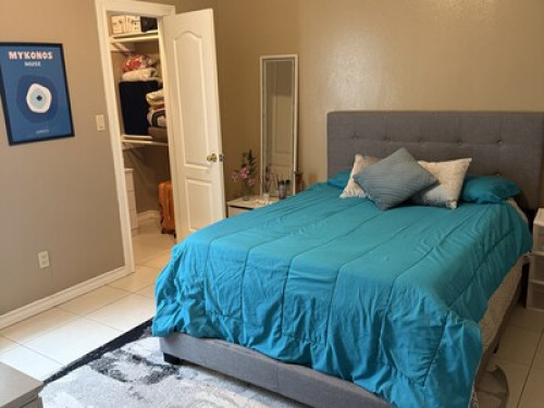 Furnished room