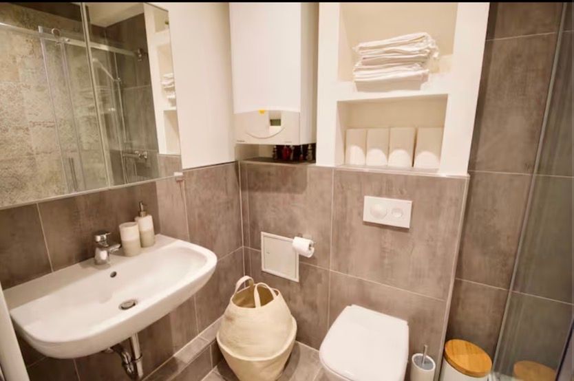 Gorgeous Modern Furnished Flat With Balcony - Lu Süd - 14