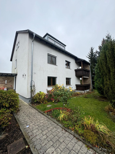 Modern Renovated Apartment in a Two-Family House – Prime Location in Neckarsulm