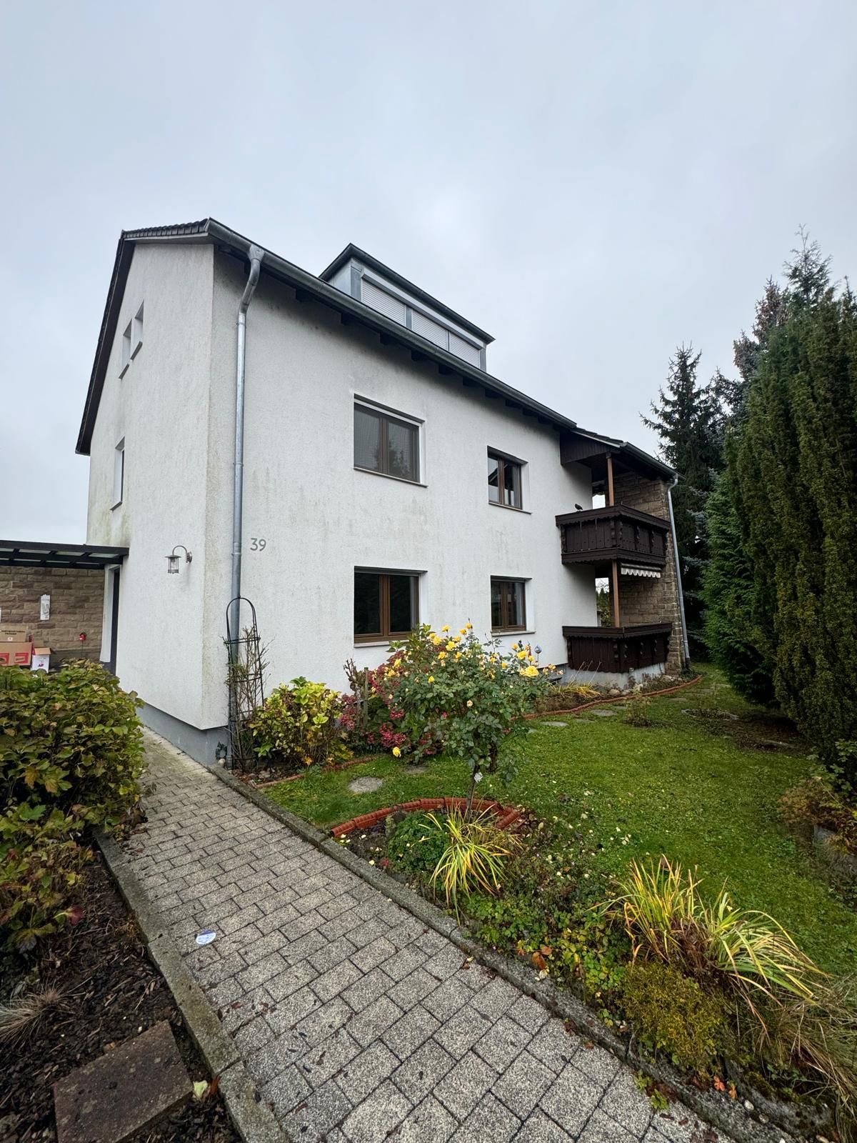  Modern Renovated Apartment In A Two-Family House – Prime Location In Neckarsulm  -  Modern Renovated Apartment in a Two-Family House – Prime Location in Neckarsulm  - Gallery -  7