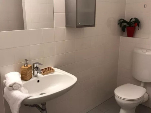 Single Bed in a Triple bedroom, in a residence near Veterinärmedizinische Universität Wien