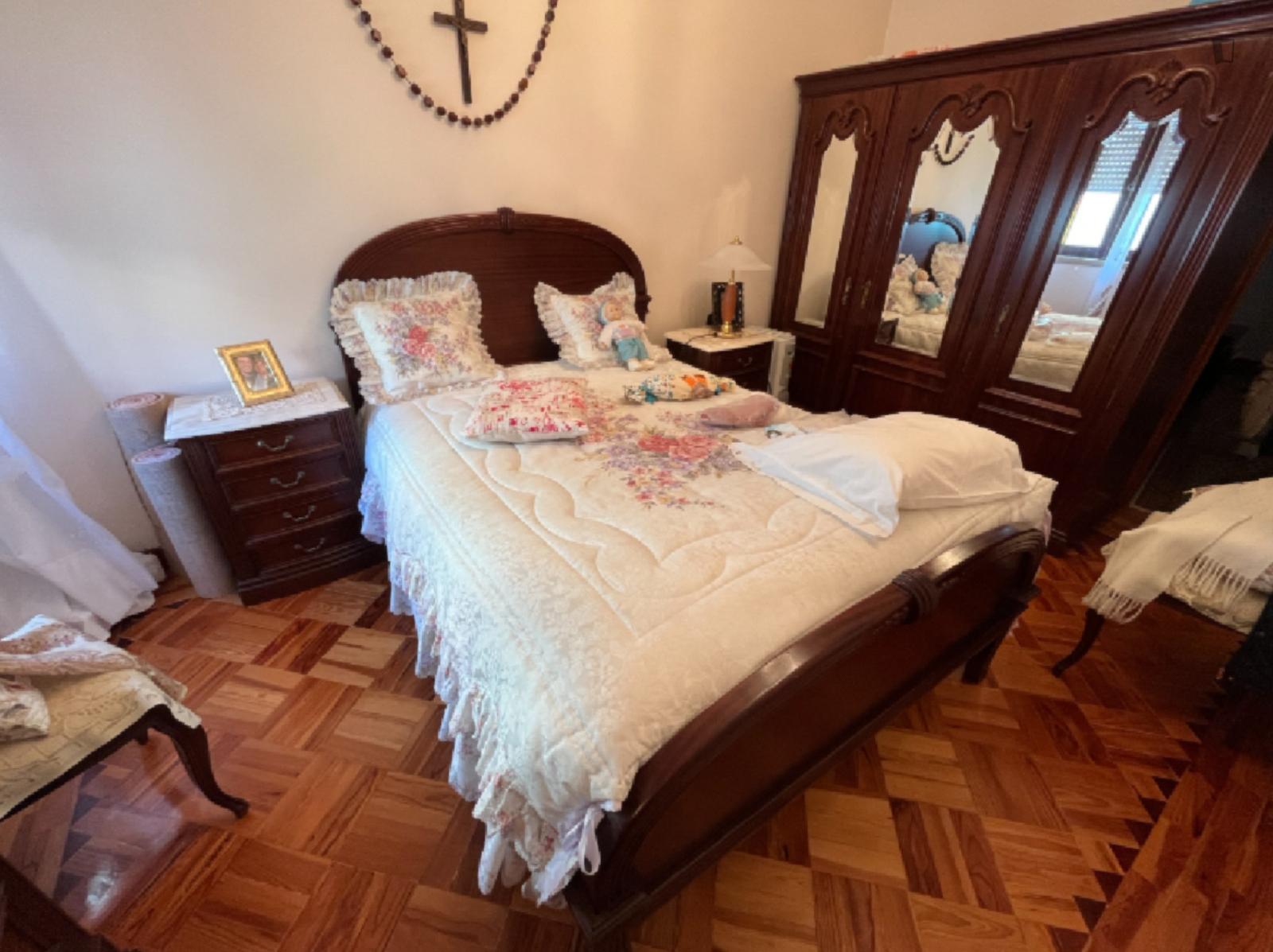  Comfy Double Bedroom Close To Peniche Lighthouse  -  Comfy Double Bedroom close to Peniche Lighthouse  - Gallery -  1