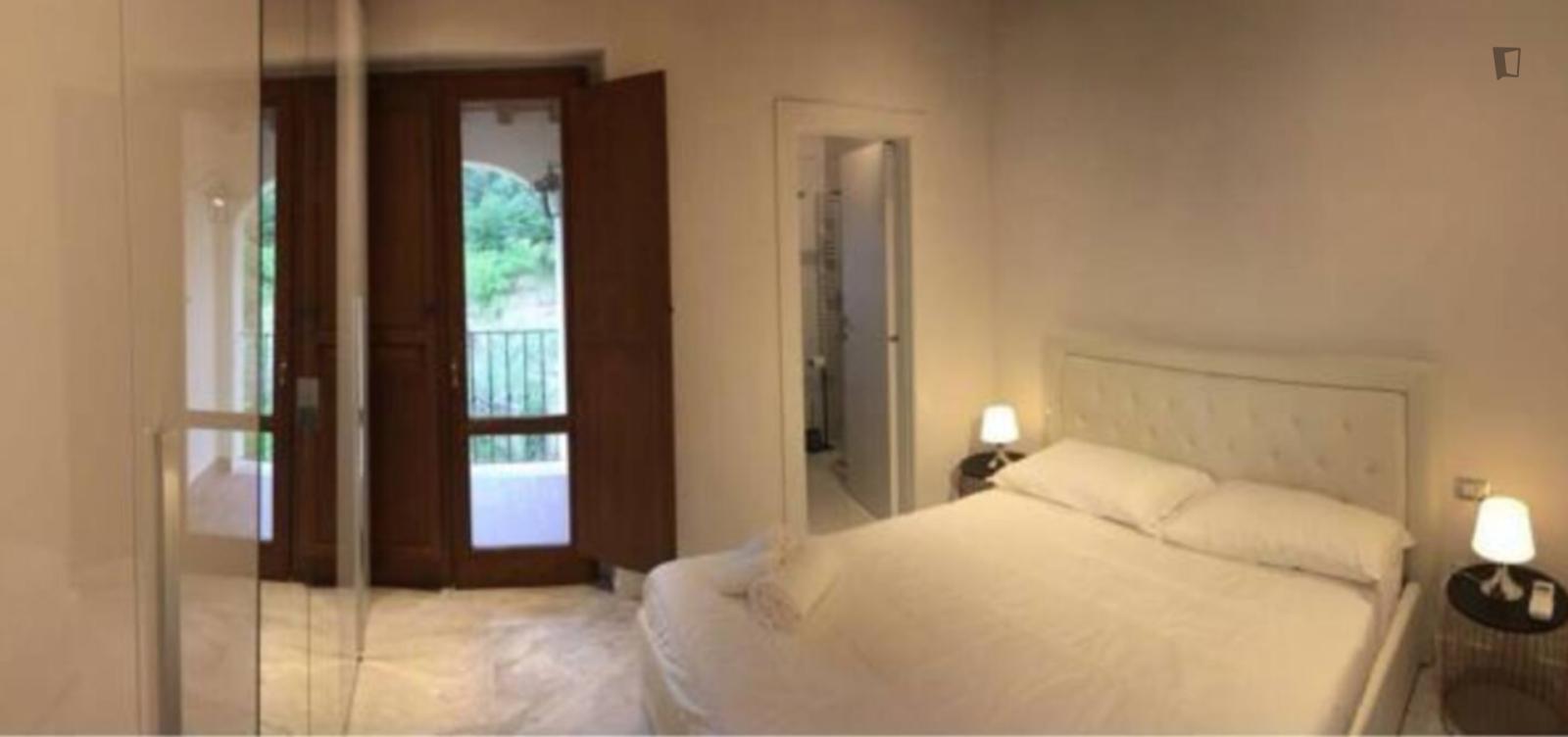 Cozy Apartment In Residence - Cozy Apartment in Residence - Gallery - 1