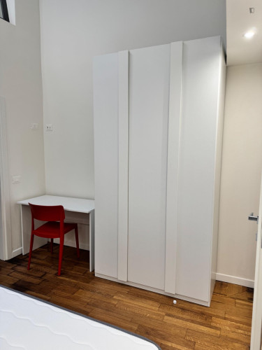 Lovely Bedroom with Private Bathroom and Kitchen
