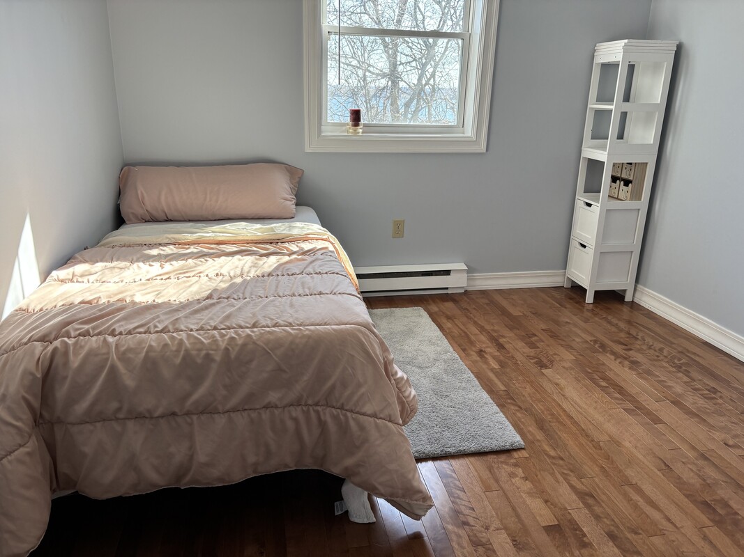 Room 1- Upstairs (Full Room) - 1