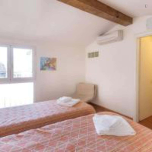 Apartment in Via Ricasoli, Firenze for 79 m² with 2 bedrooms