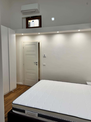 Room in Via Romana, Firenze for 110 m² with 3 bedrooms