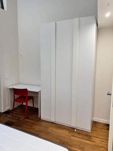 Room in Via Romana, Firenze for 110 m² with 3 bedrooms