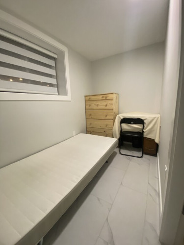 A lovely Single Room  with DINNER included  - Gallery - 5