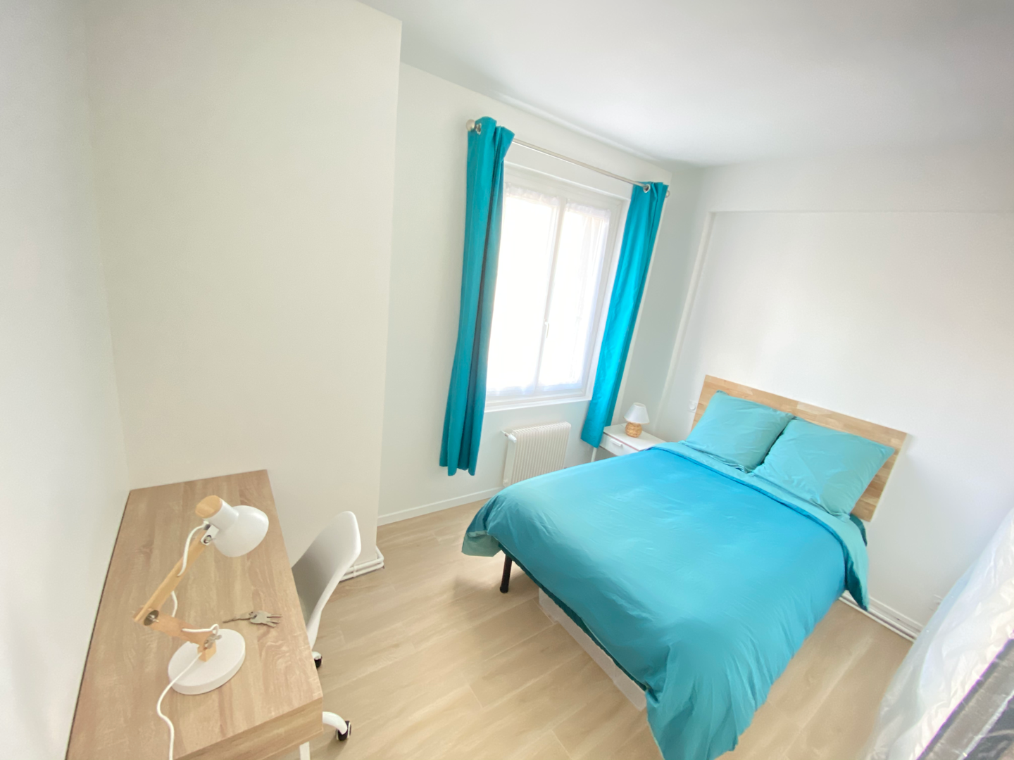 Room 4 - 2