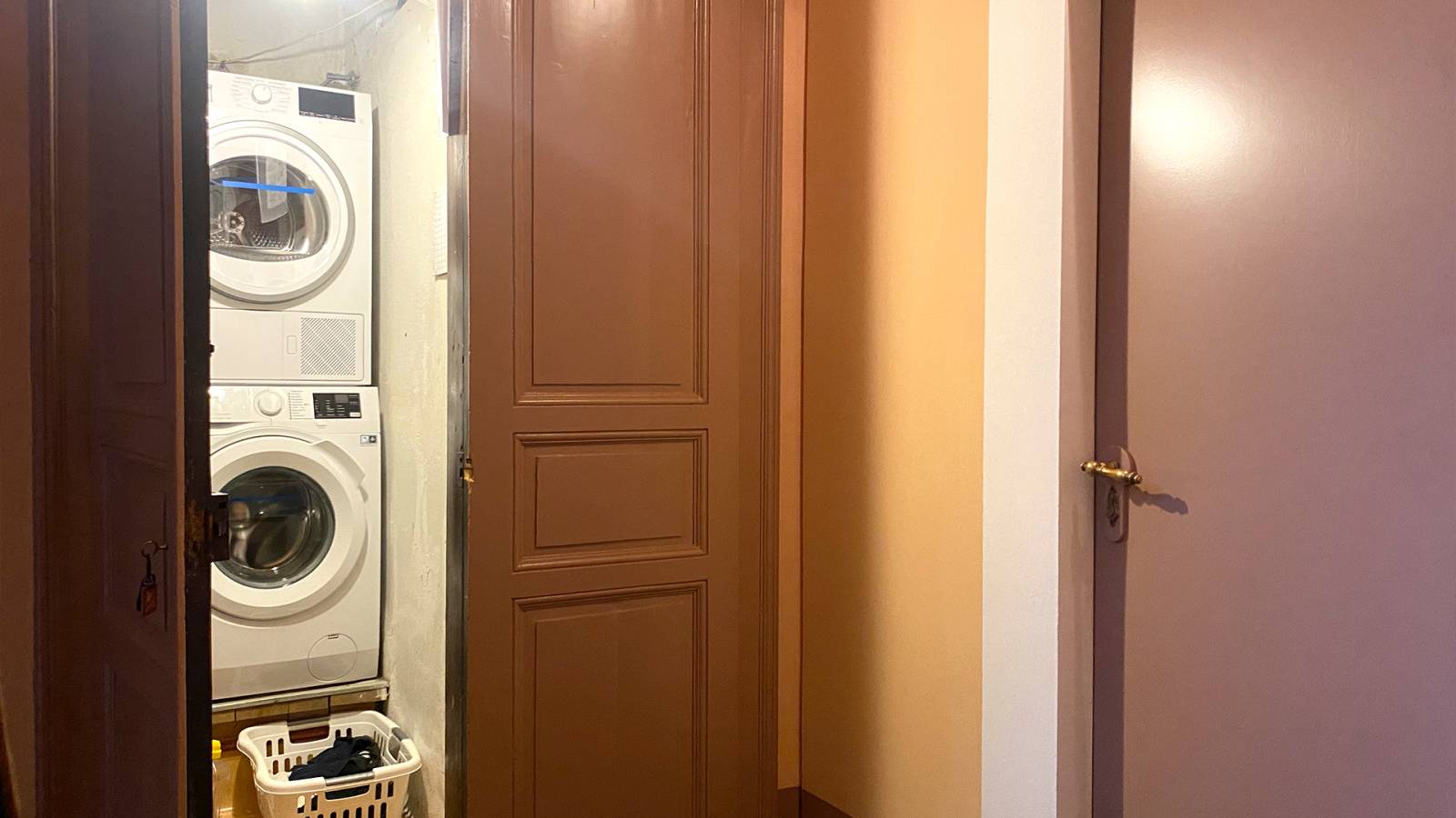  Room  -  Room in a shared 2-bedroom apartment for rent in Sankt Leonhard, perfect for students.  - Gallery -  7