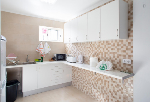 Double ensuite bedroom near Ameixoeira metro station - Gallery - 6