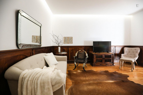 Rustic ensuite double bedroom in Anjos - Gallery - 32