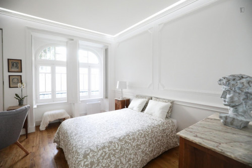 Rustic ensuite double bedroom in Anjos - Gallery - 34