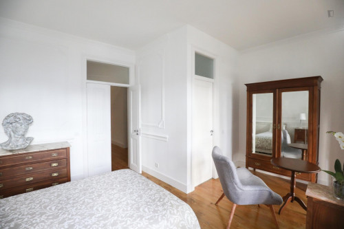 Rustic ensuite double bedroom in Anjos - Gallery - 30