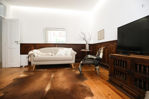 Rustic ensuite double bedroom in Anjos - Gallery - 35