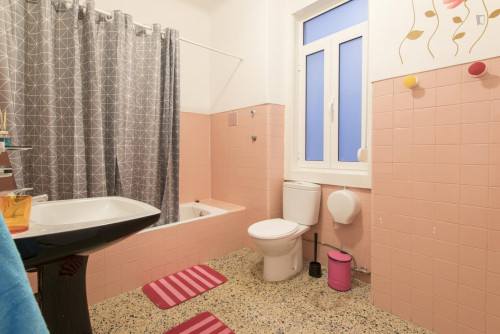 Relaxing single bedroom in Saldanha, close to Instituto Superior Técnico