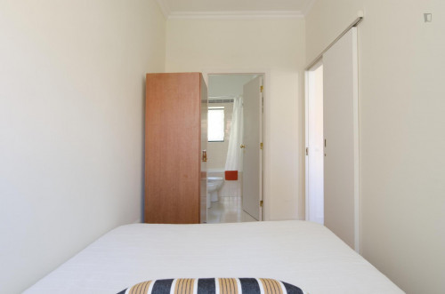 Refurbished one-bedroom apartment near central Rossio and Martim Moniz - Gallery - 9