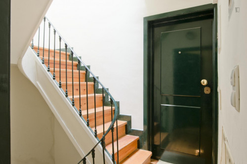 Refurbished one-bedroom apartment near central Rossio and Martim Moniz - Gallery - 5