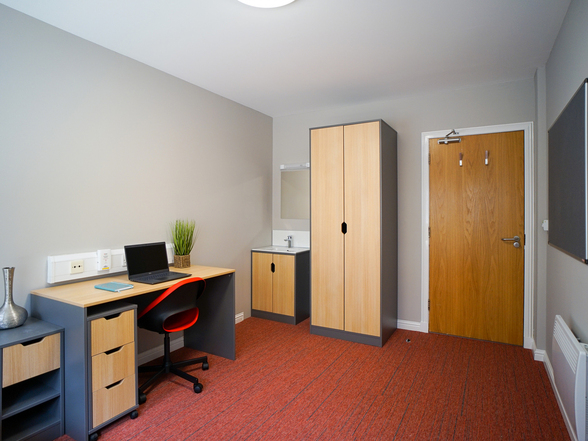 Standard Room - Roxburgh Hall - Gallery - 11