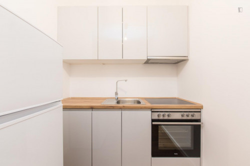 Double bedroom in 3-bedroom apartment