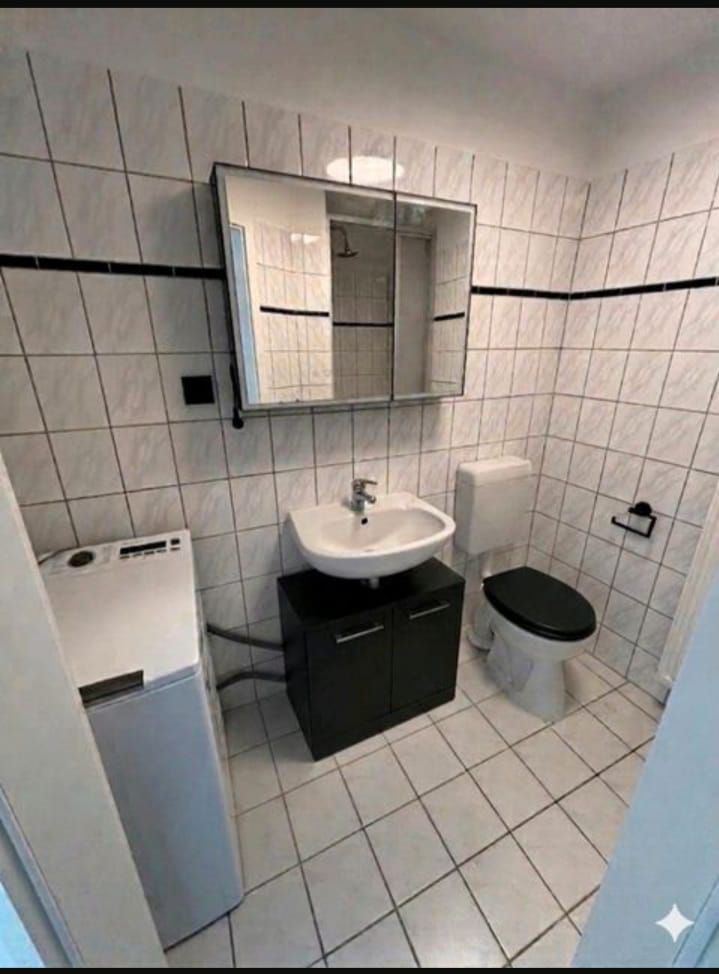 Fully Furnished Business Apartment With Equipped Kitchen & Washer In Rostock - 23