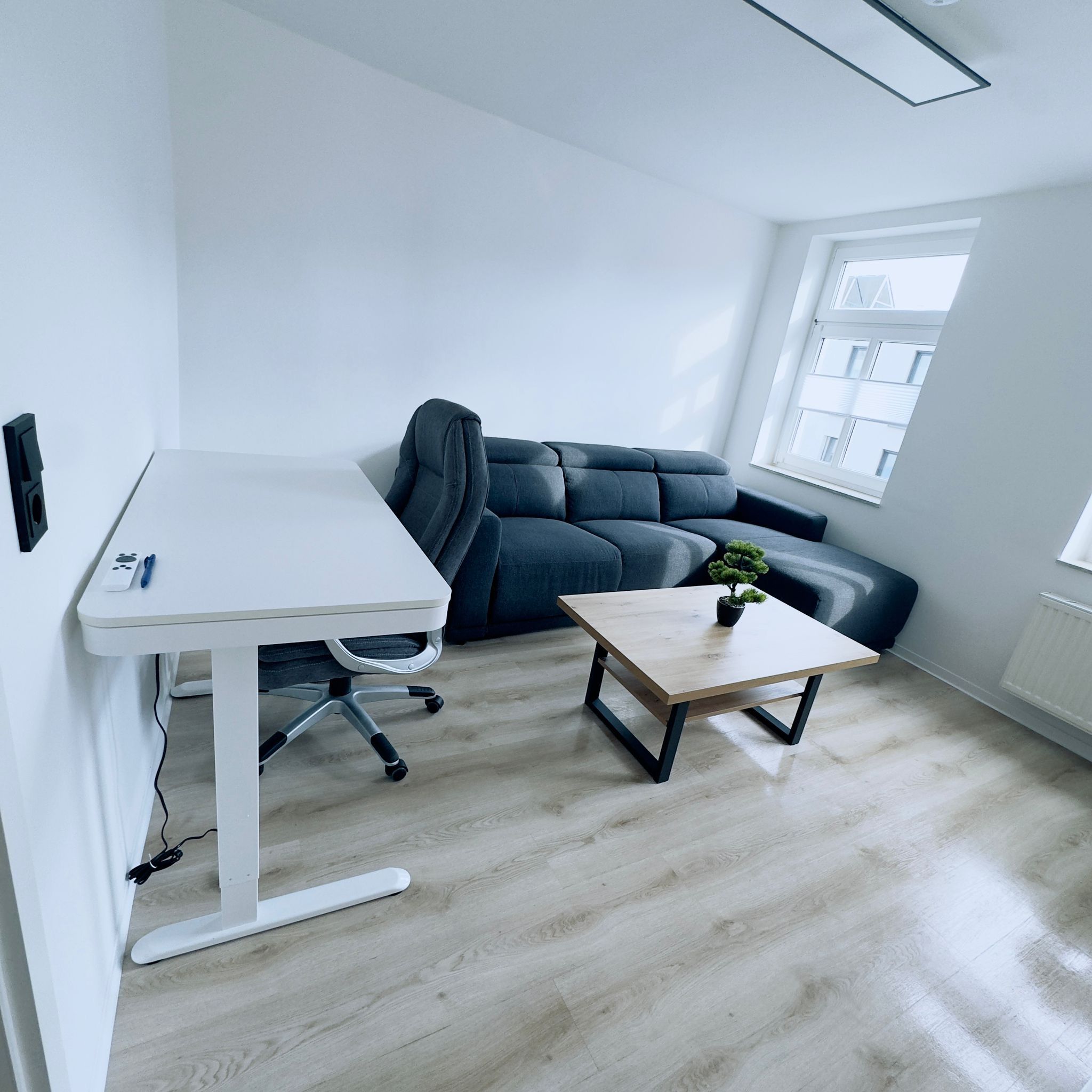 Fully Furnished Business Apartment With Equipped Kitchen & Washer In Rostock - 13